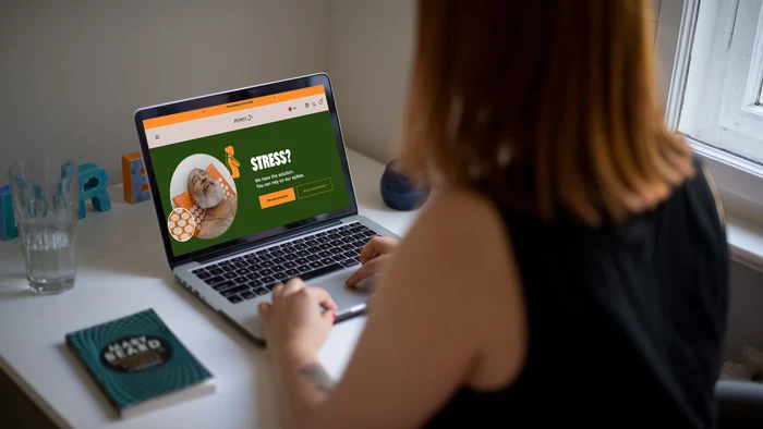 ¡REGÍSTRATE Y RECIBE UN 10% DE DESCUENTO!